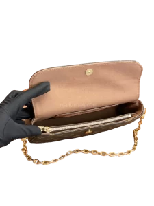LV Wallet on Chain Ivy